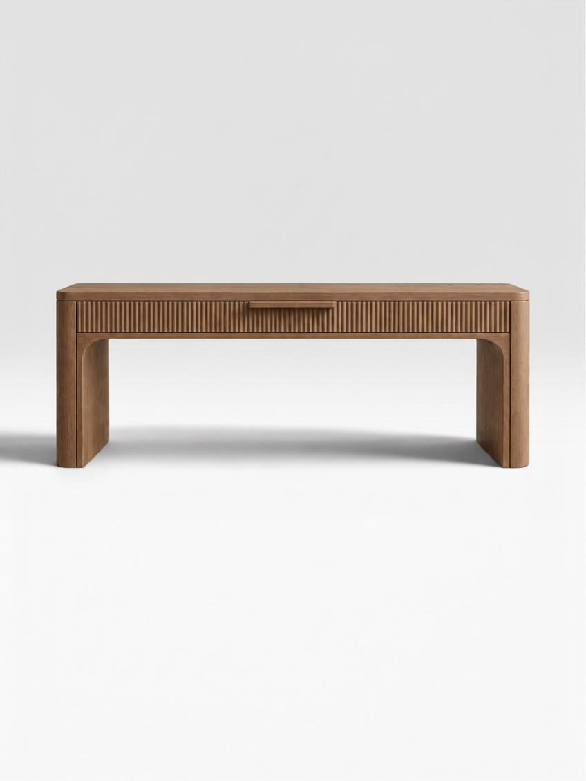 Hadid No. 01 Console